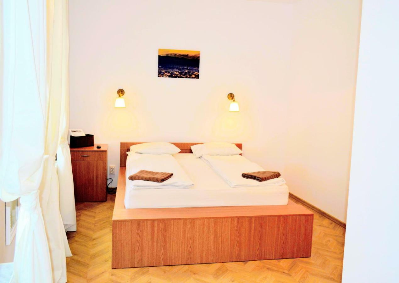 Apartament Turnul Pielarilor Studios Sibiu Extérieur photo